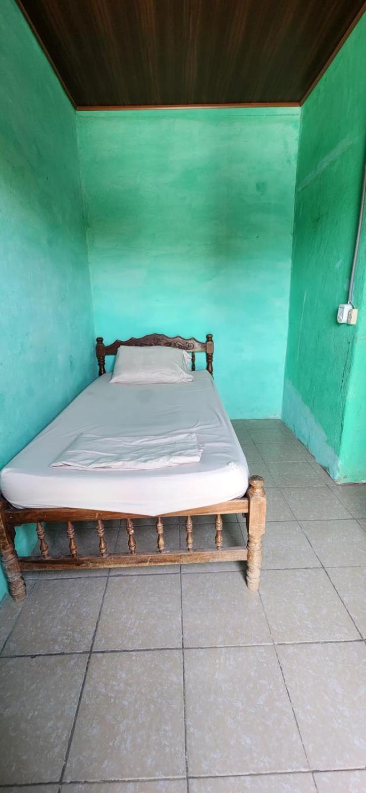 La Cascada Hostel & Restaurant ريفاس المظهر الخارجي الصورة